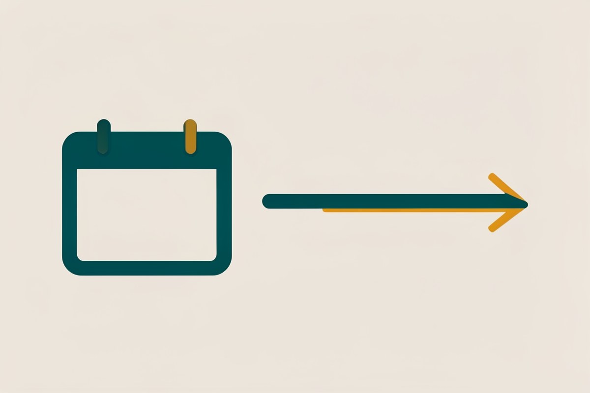 Illustration of a calendar with a horizontal arrow extending from a short segment to a long segment, representing loan term length.
